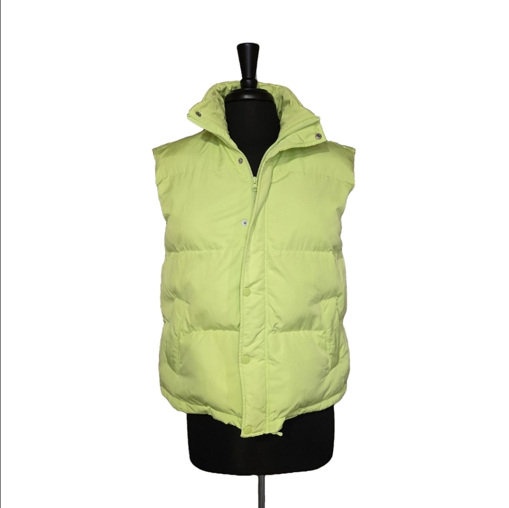 a new day yellow/green puffer vest size medium